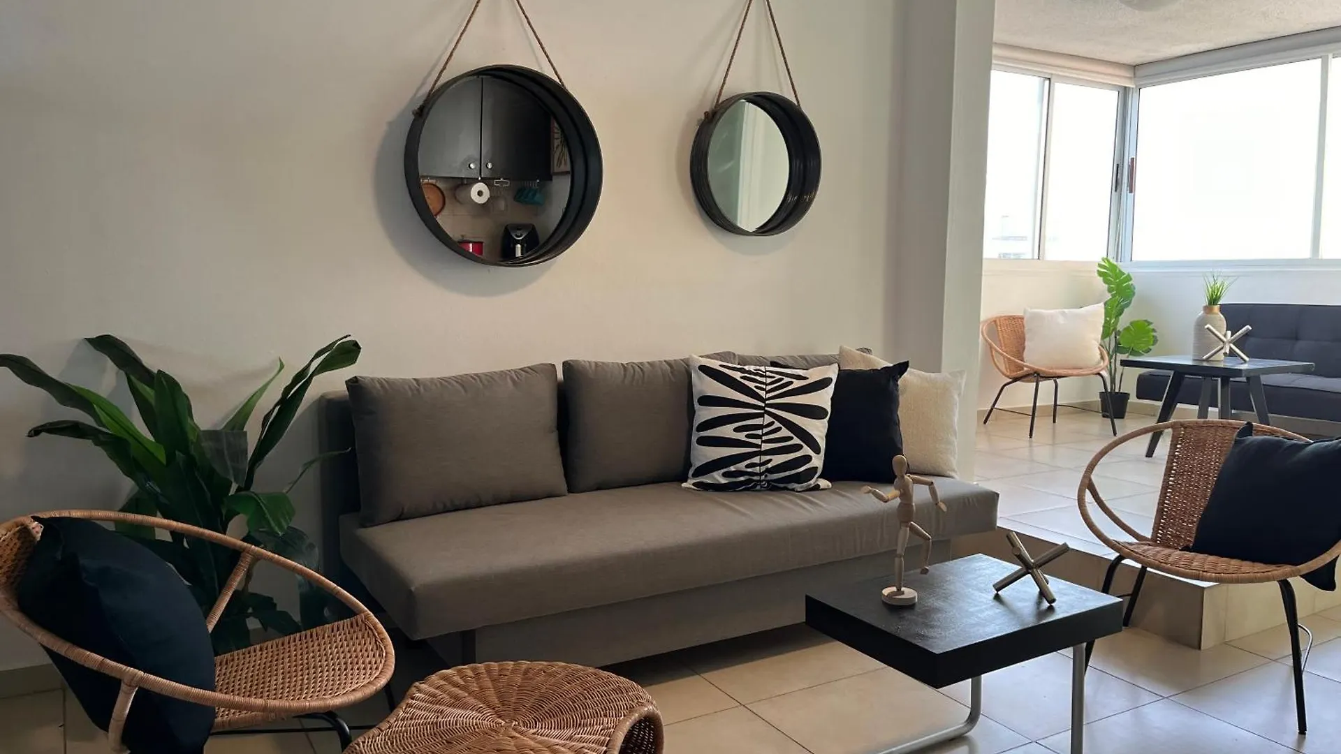 Apartamento Estudio Con Vista Al Mar Y La Ciudad, Condado San Juan Puerto Rico
