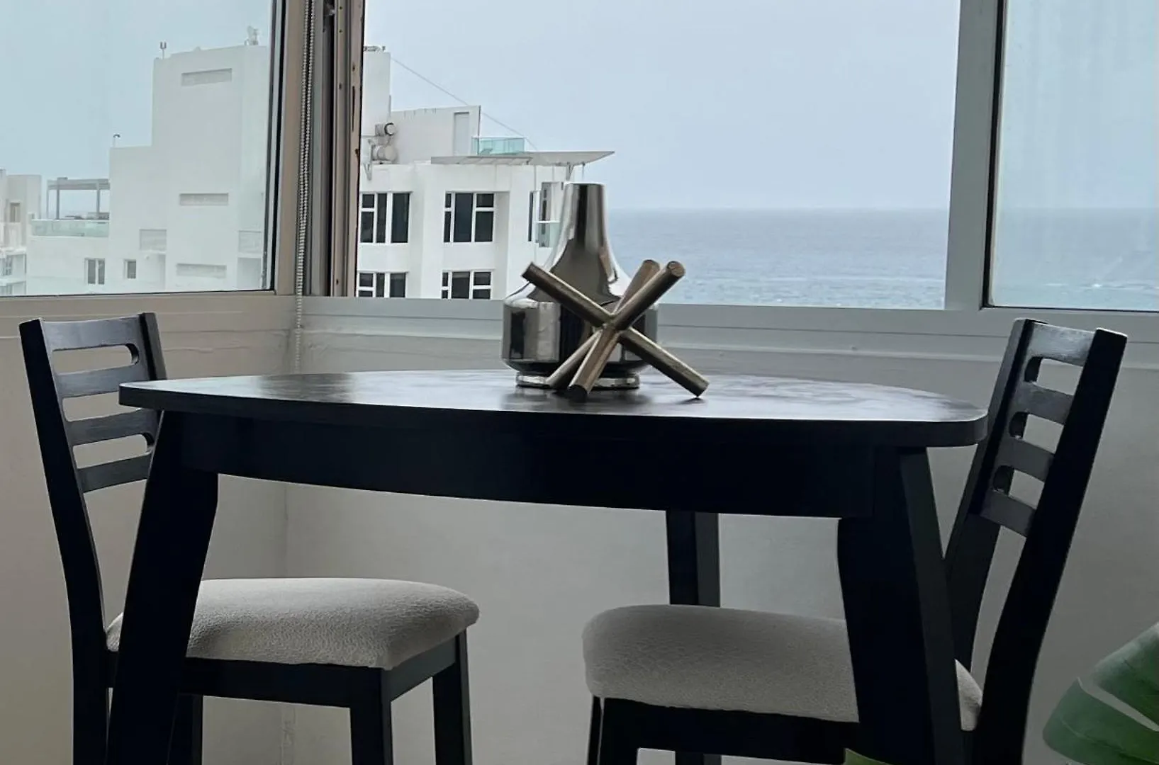 Apartamento Estudio Con Vista Al Mar Y La Ciudad, Condado San Juan Puerto Rico