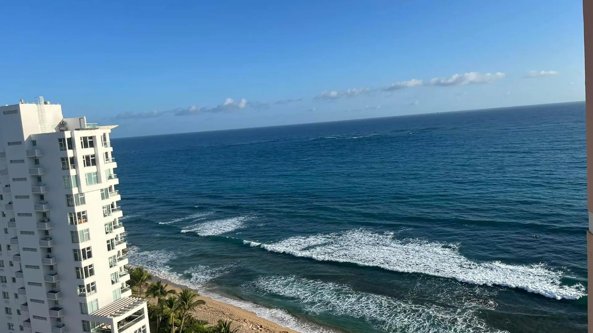 Apartamento Estudio Con Vista Al Mar Y La Ciudad, Condado San Juan Puerto Rico